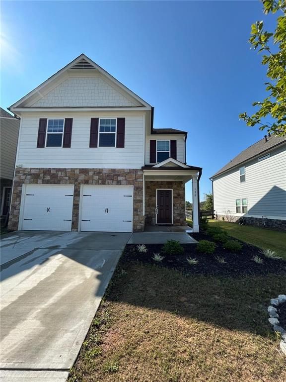 128 Briarwood Drive E, Dawsonville, GA 30534