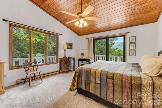 38 Bee Tree Lane, Mars Hill, NC 28754
