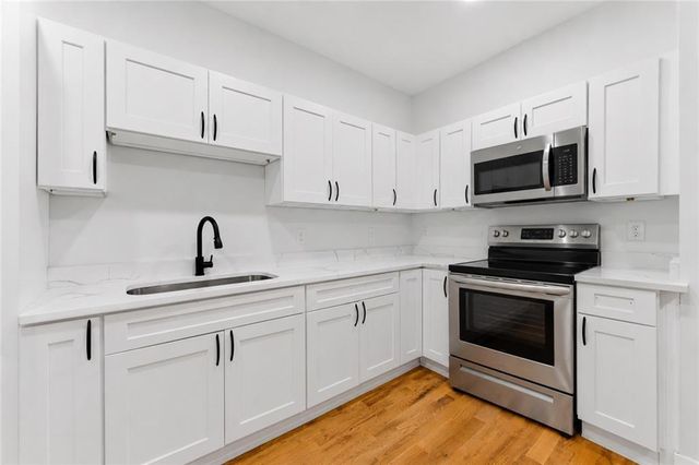 921 Hall Street, Atlanta, GA 30318