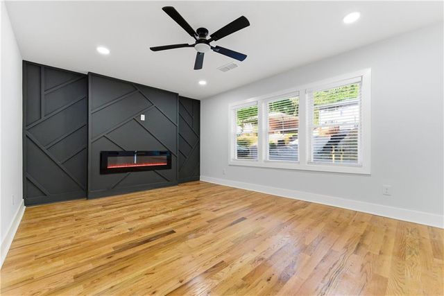 921 Hall Street, Atlanta, GA 30318
