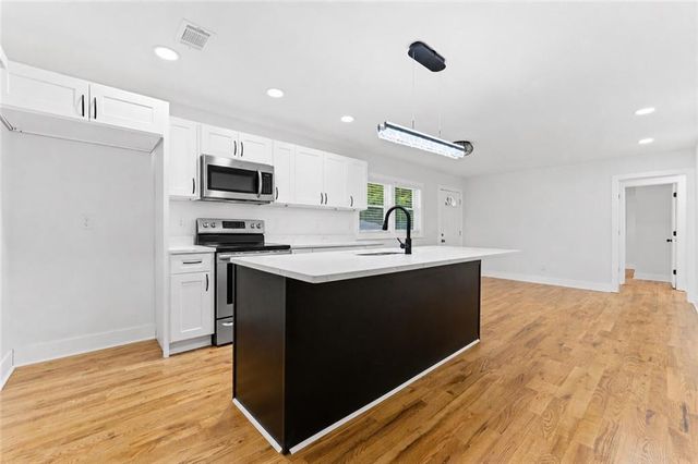 921 Hall Street, Atlanta, GA 30318