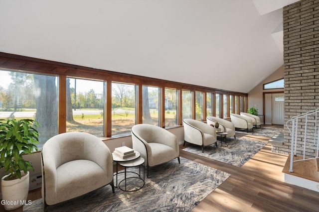 337 N Ballston Road, Glenville, NY 12302