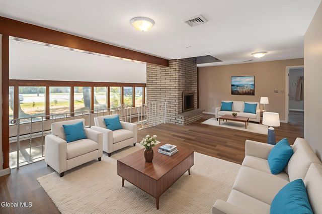 337 N Ballston Road, Glenville, NY 12302