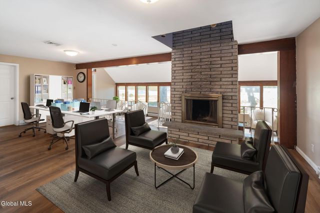 337 N Ballston Road, Glenville, NY 12302