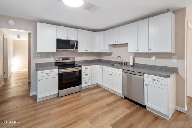 337 N Ballston Road, Glenville, NY 12302