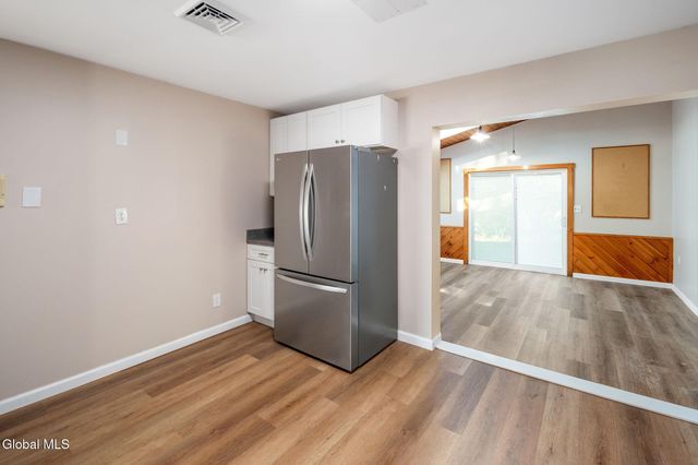 337 N Ballston Road, Glenville, NY 12302