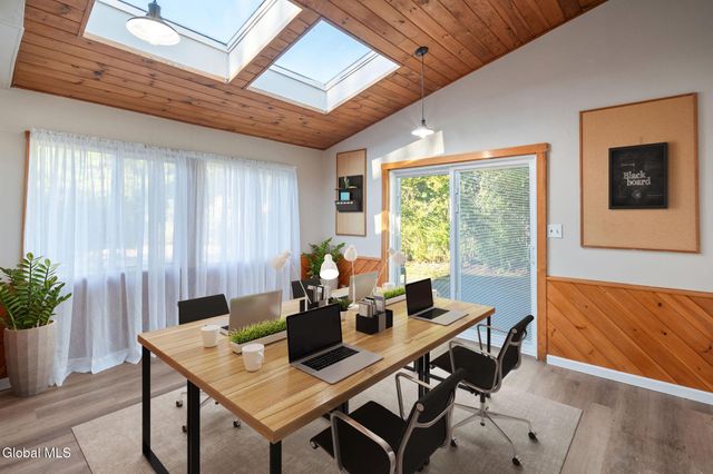 337 N Ballston Road, Glenville, NY 12302