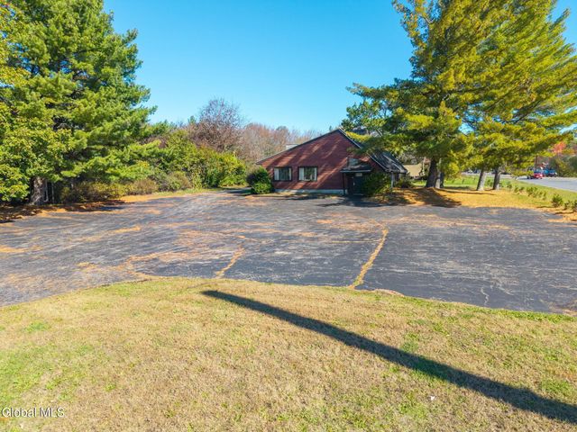 337 N Ballston Road, Glenville, NY 12302