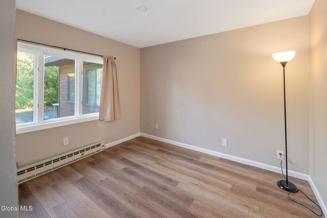 337 N Ballston Road, Glenville, NY 12302