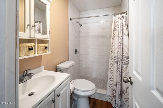 337 N Ballston Road, Glenville, NY 12302