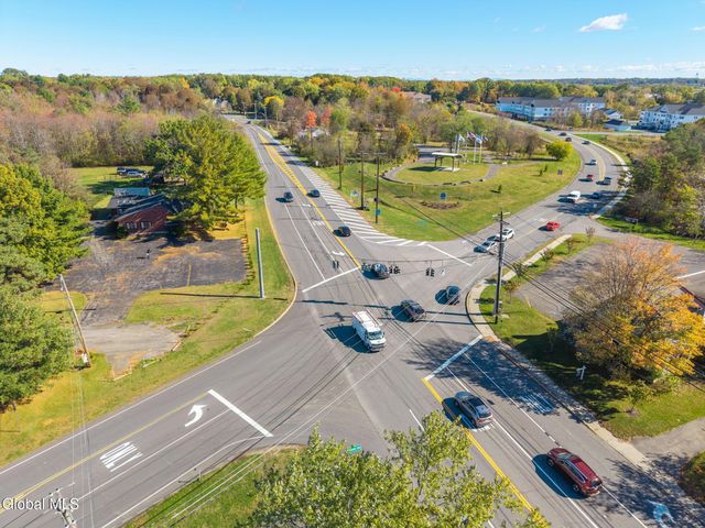 337 N Ballston Road, Glenville, NY 12302