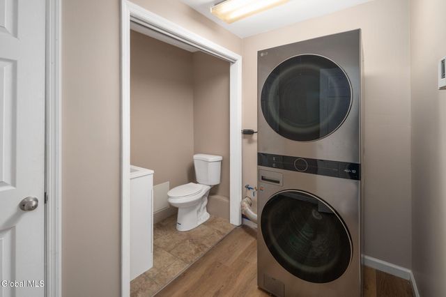 337 N Ballston Road, Glenville, NY 12302