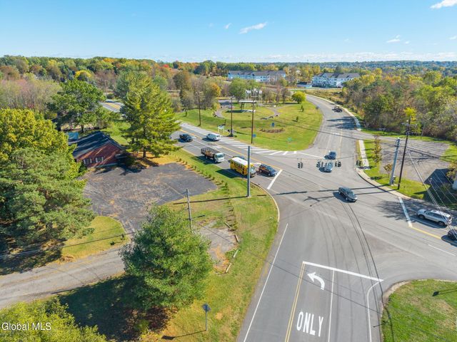 337 N Ballston Road, Glenville, NY 12302