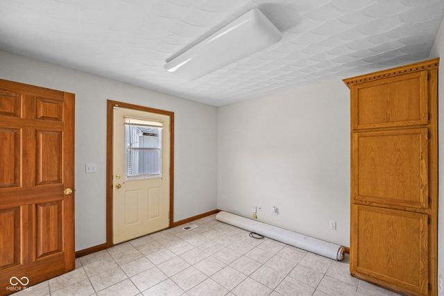 806 Sam Ralston Road, Lebanon, IN 46052
