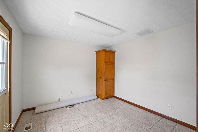 806 Sam Ralston Road, Lebanon, IN 46052