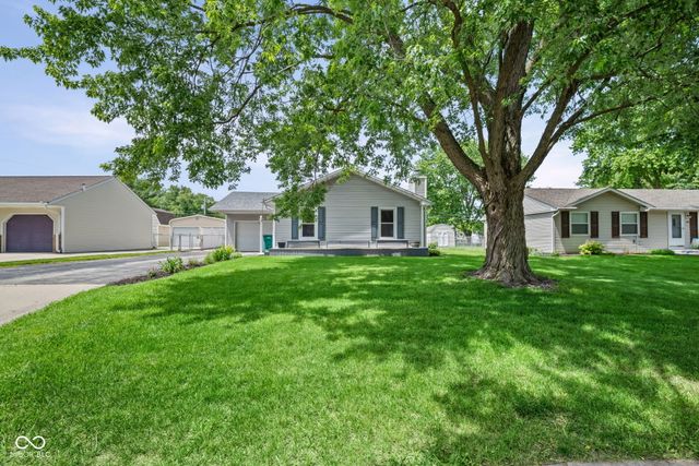 806 Sam Ralston Road, Lebanon, IN 46052