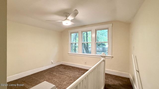 2213 Grinstead Dr, Louisville, KY 40204