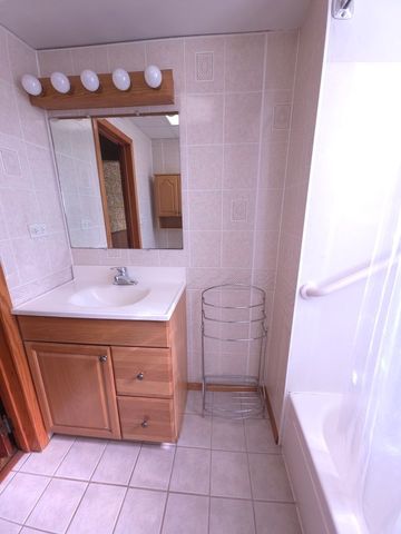 1021 W 173rd Street, Hazel Crest, IL 60429