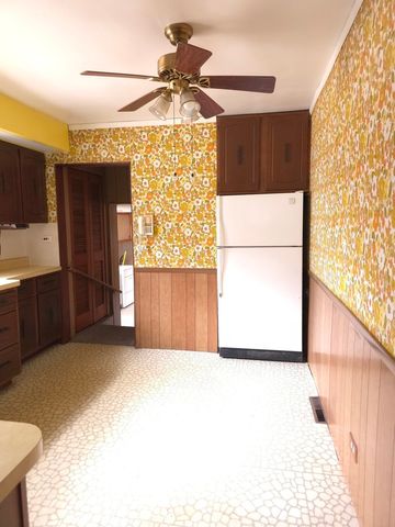 1021 W 173rd Street, Hazel Crest, IL 60429