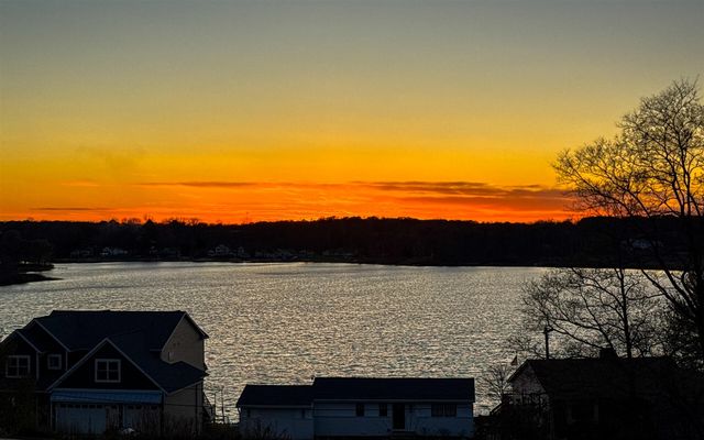 11864 5 Mile Road, Lowell, MI 49331