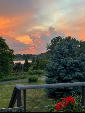 11864 5 Mile Road, Lowell, MI 49331