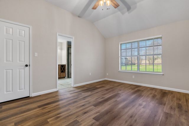 2013 Wood Trail, Azle, TX 76020