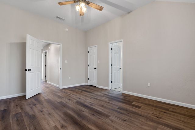 2013 Wood Trail, Azle, TX 76020