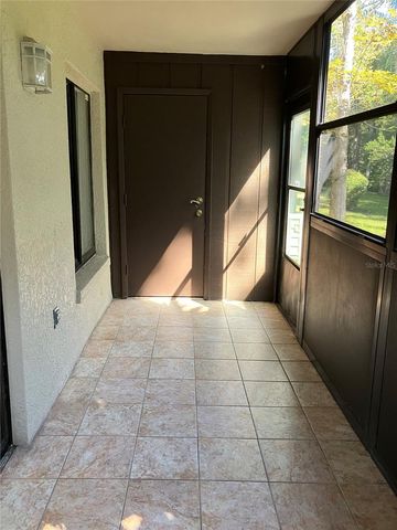 11703 RAINTREE VILLAGE BOULEVARD B, Temple Terrace, FL 33617