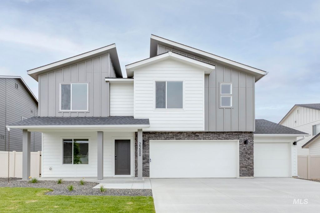 5343 E Burnte Peak St, Nampa, ID 83687