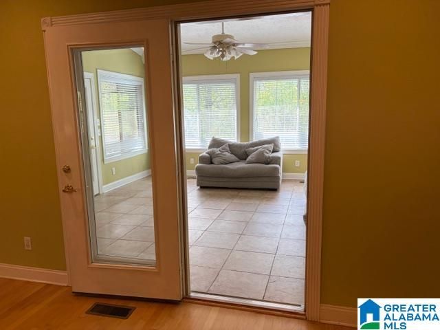 2506 W LAKESHORE DRIVE, Oneonta, AL 35121