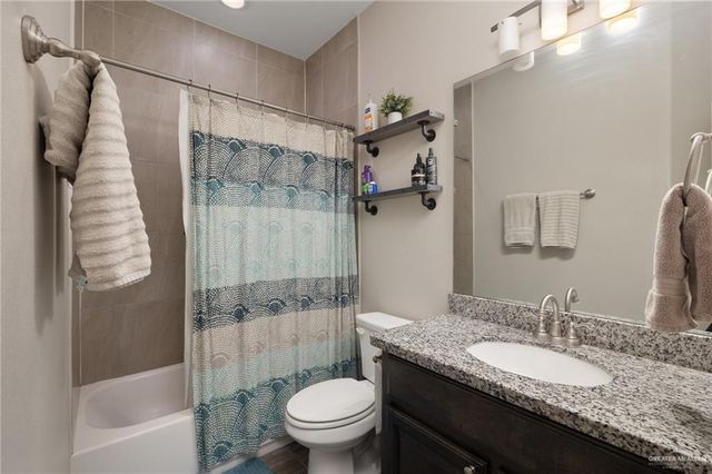 5116 Escondido Pass, Mcallen, TX 78504