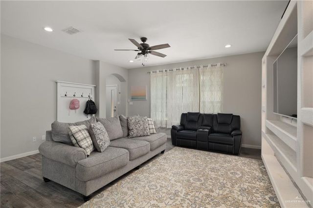 5116 Escondido Pass, Mcallen, TX 78504