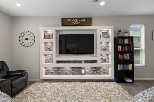 5116 Escondido Pass, Mcallen, TX 78504