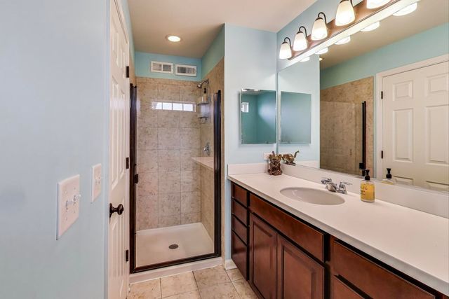 222 Owen Street, Matteson, IL 60443