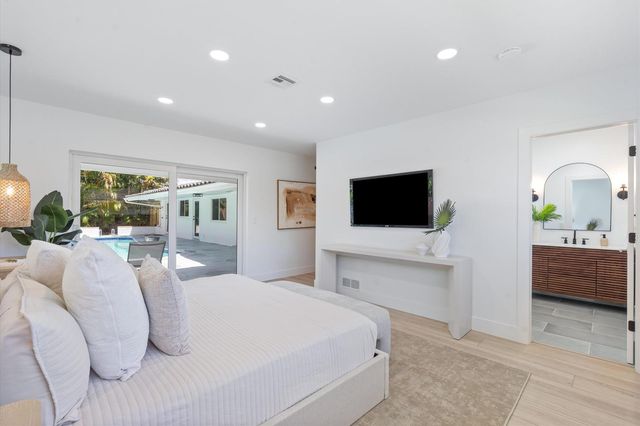 2919 NW 11TH Terrace, Wilton Manors, FL 33311