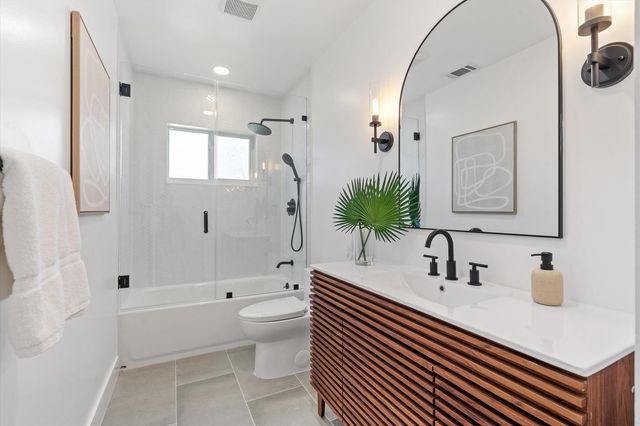 2919 NW 11TH Terrace, Wilton Manors, FL 33311