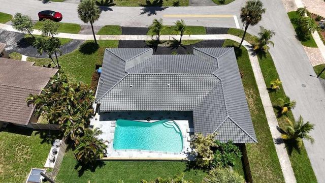 2919 NW 11TH Terrace, Wilton Manors, FL 33311