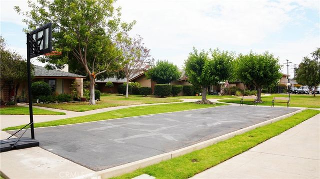 1263 Oakdale, El Cajon, CA 92021