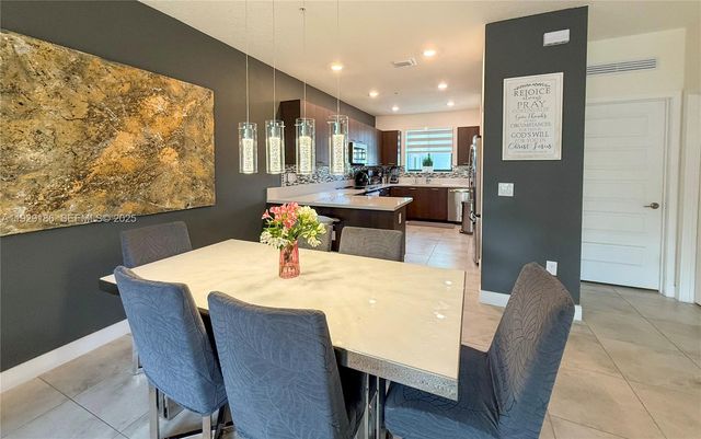 4654 NW 84th Ave, Doral, FL 33166