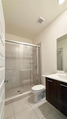 4654 NW 84th Ave, Doral, FL 33166