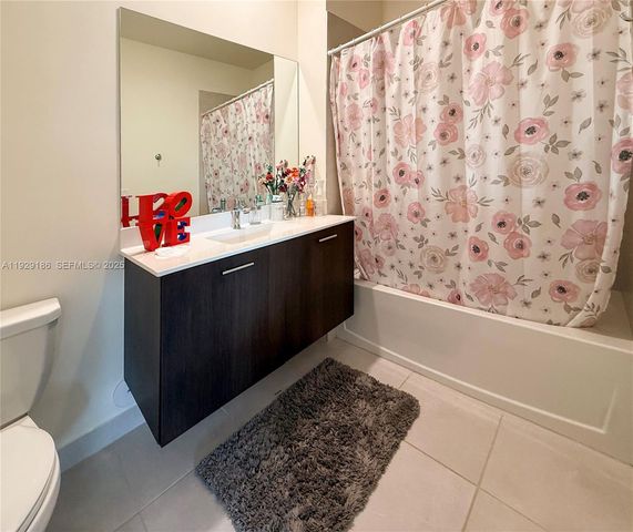 4654 NW 84th Ave, Doral, FL 33166