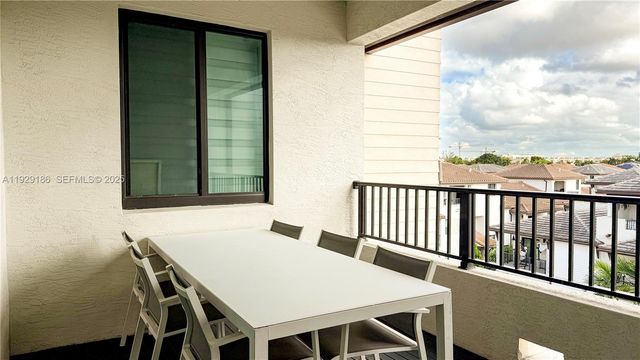 4654 NW 84th Ave, Doral, FL 33166