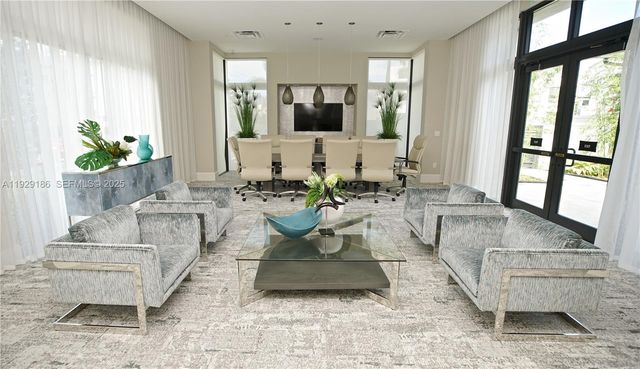 4654 NW 84th Ave, Doral, FL 33166