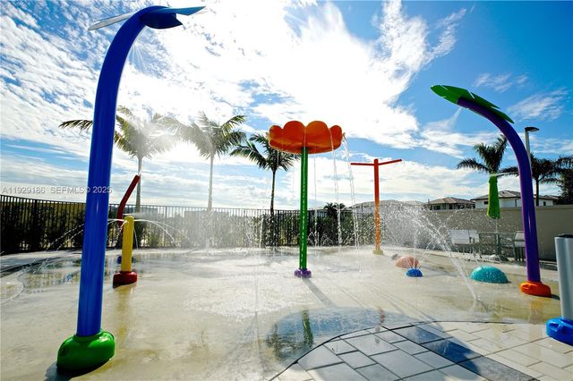 4654 NW 84th Ave, Doral, FL 33166