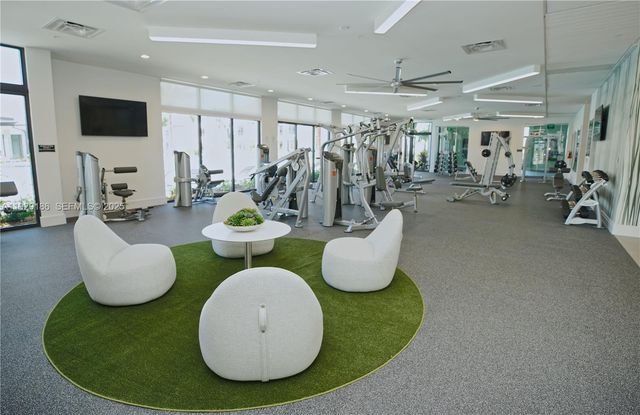 4654 NW 84th Ave, Doral, FL 33166