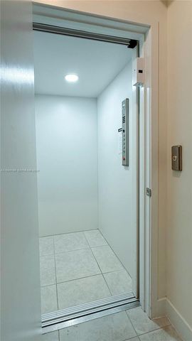 4654 NW 84th Ave, Doral, FL 33166