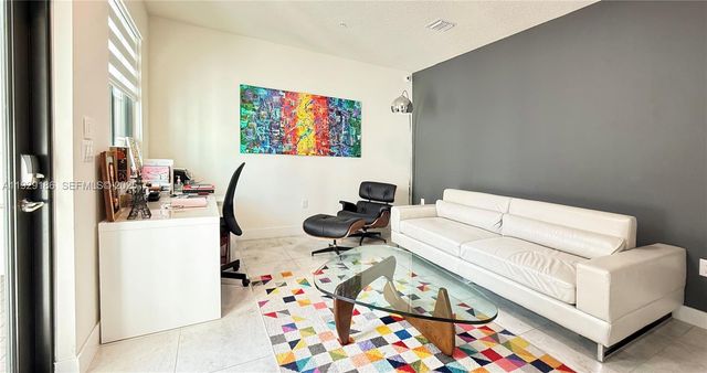 4654 NW 84th Ave, Doral, FL 33166