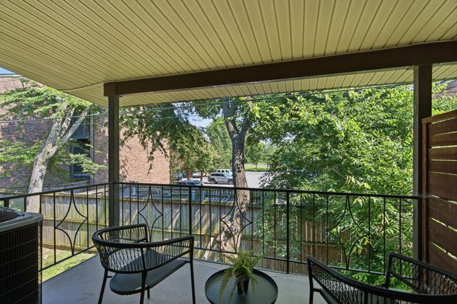4425 Westlawn Dr Apt D205, Nashville, TN 37209
