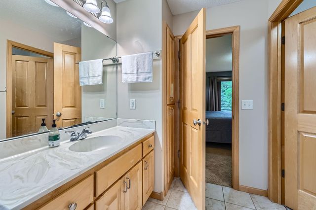 20330 Guarani Street NW, Oak Grove, MN 55303