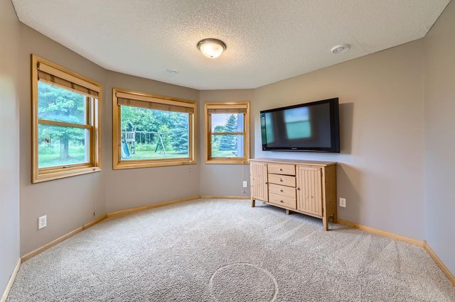20330 Guarani Street NW, Oak Grove, MN 55303